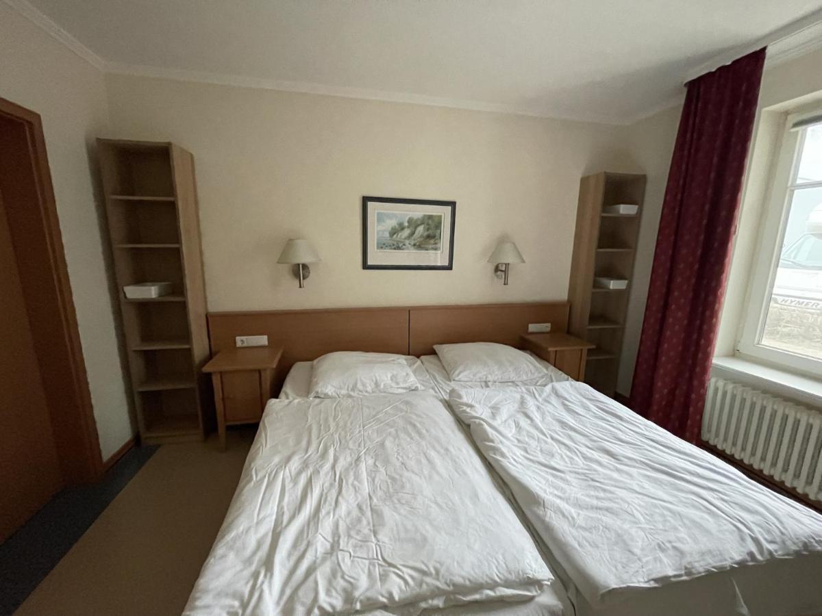Komfort Mit 1 Schlafzimmer Und Terrasse Im Erdgeschoss 013 Apartment Ostseebad Binz